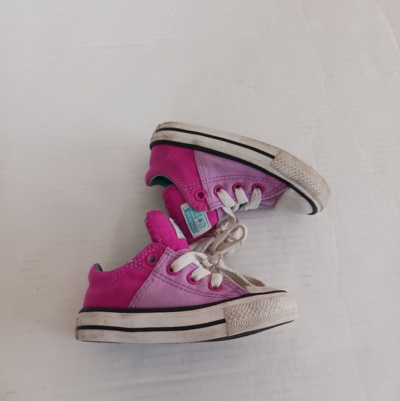 Converse 756086F Girls Baby Chuck Taylor Toddler Shoes Sneakers Size 5 Infant - Picture 5 of 8